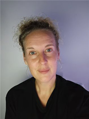 Lucinda Pollard.